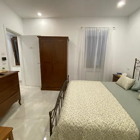 La Piazza Bed & Breakfast Trasacco