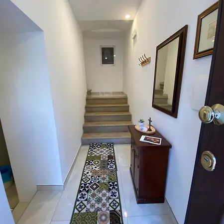 La Piazza Bed & Breakfast 3*