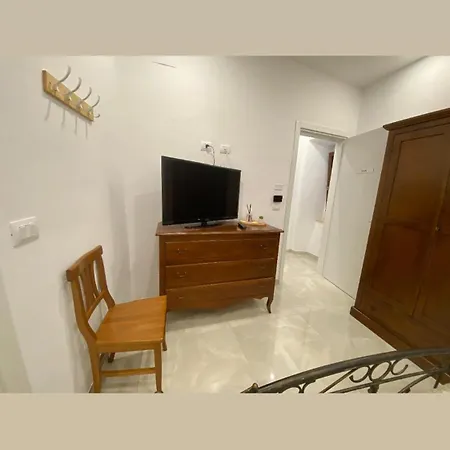 La Piazza Bed and Breakfast