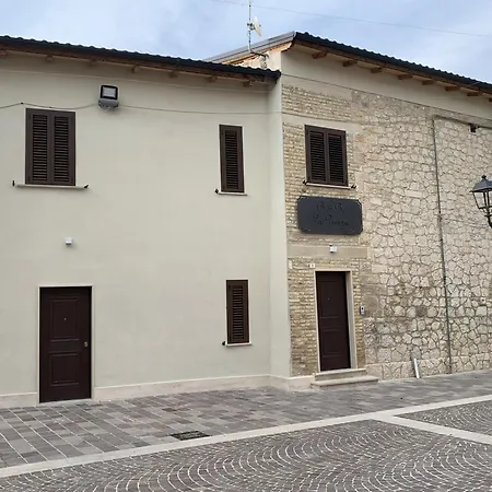 La Piazza 3*