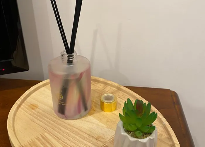 Alojamento de Acomodação e Pequeno-almoço La Piazza 3*