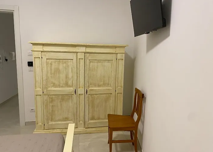 Alojamento de Acomodação e Pequeno-almoço La Piazza 3*